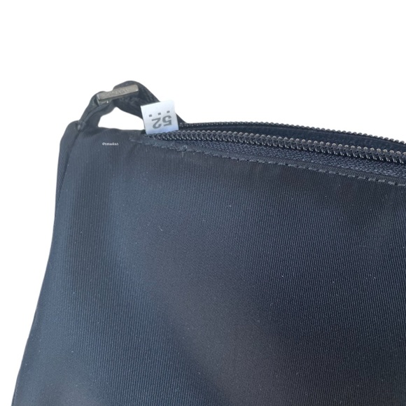|SOLD| Authentic Prada Nylon Tessuto Sport MV633 Hobo Bag - Picture 6 of 16